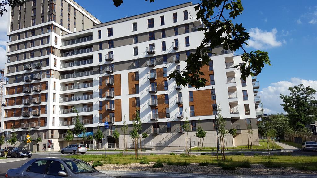 Lodz Fabryczna Apartament Luaran gambar